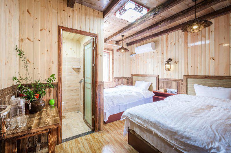 Wudangshan Tianle Hotel Shiyan  エクステリア 写真